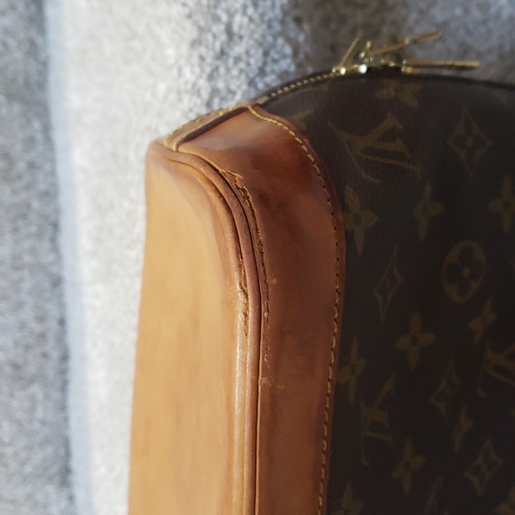 Louis Vuitton Monogram Alma Authentic - Picture 8 of 11